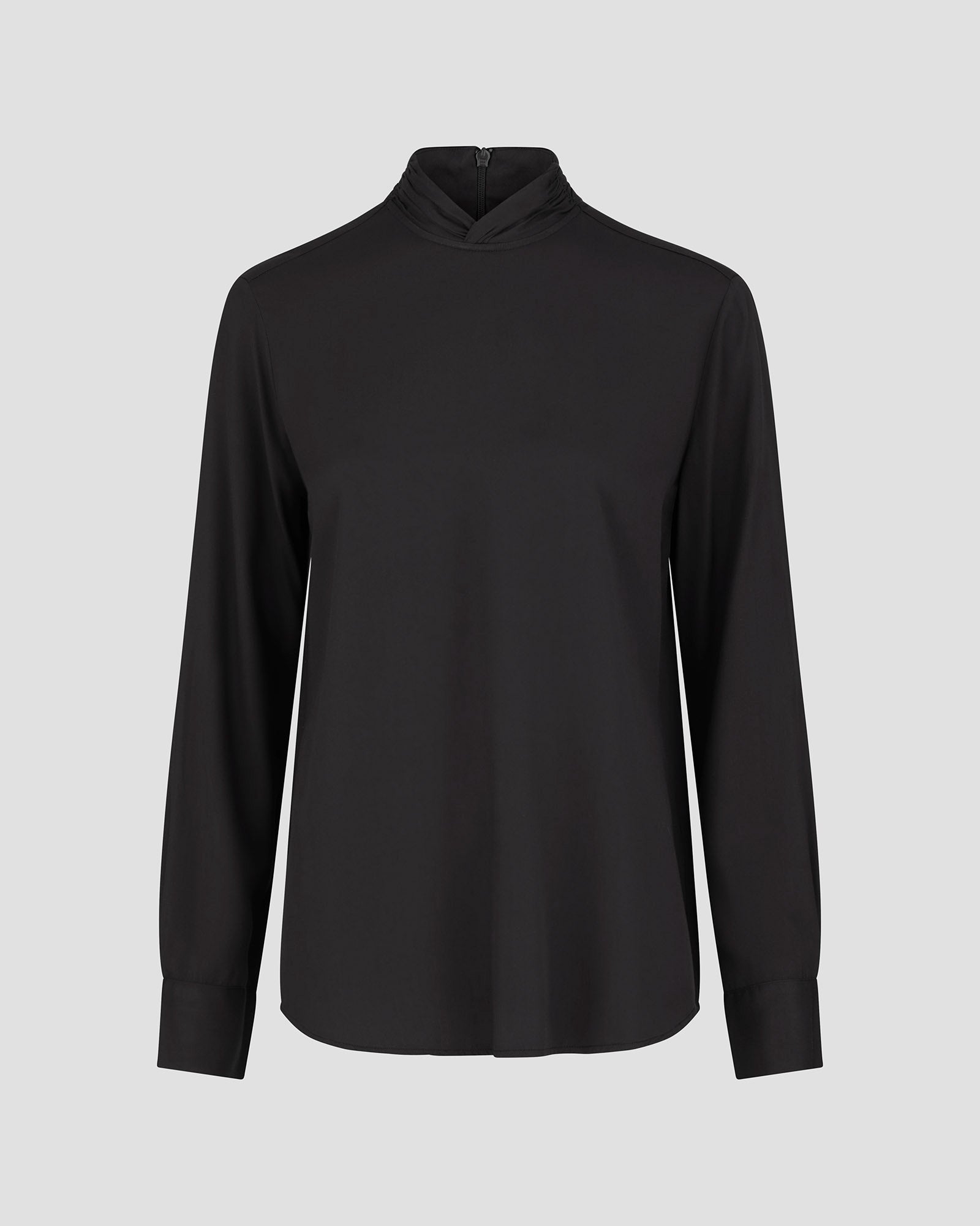 Bluse til kvinder i sort lavet af kvaliteten 100% Viskose (LENZING™ ECOVERO™), ansvarligt produceret design fra A Working Theory