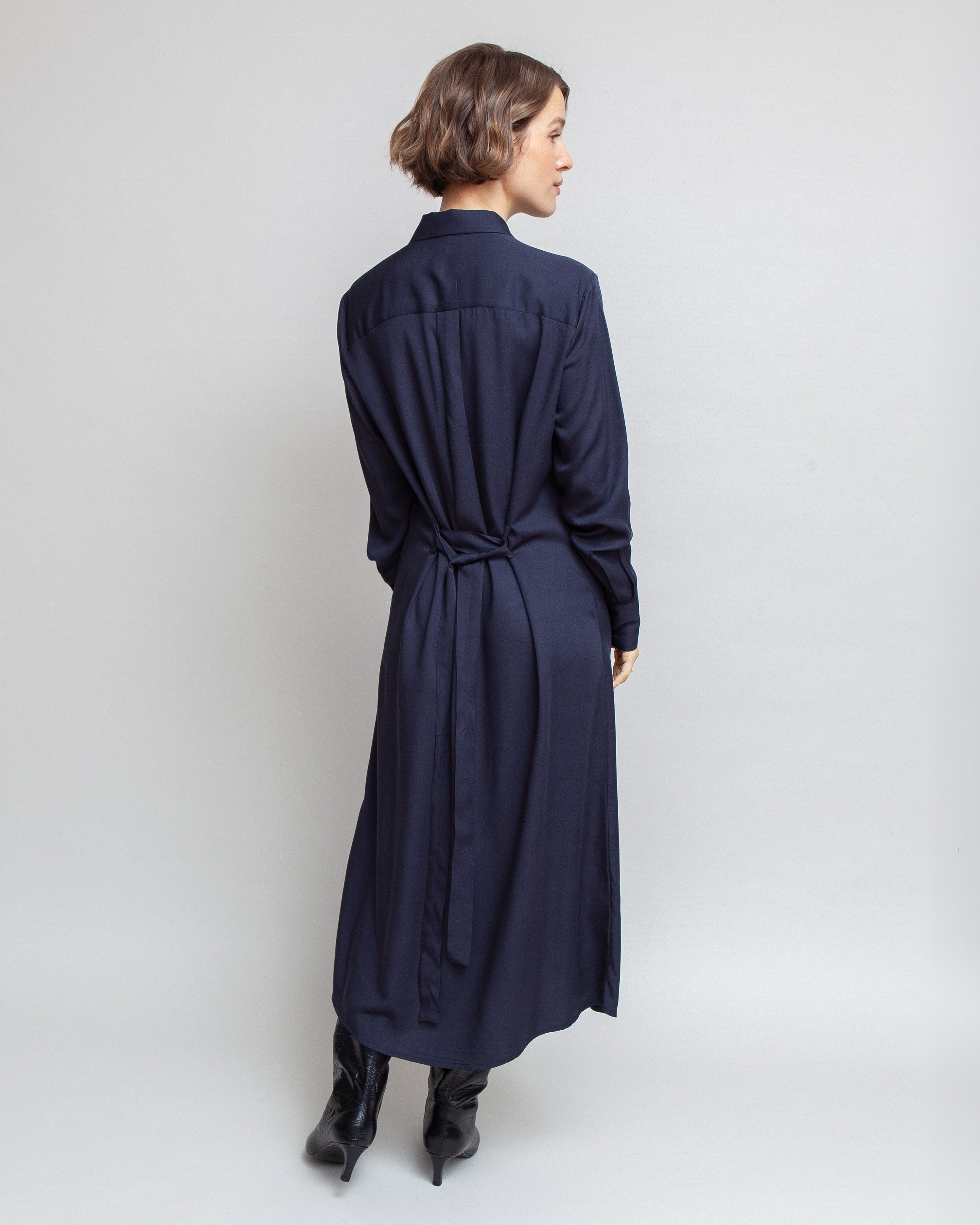 Timeless Shirt Dress - navy